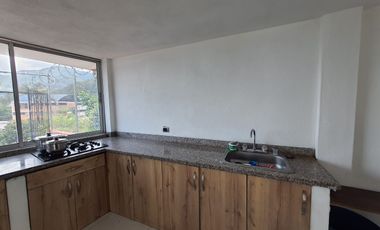 VENDO CASA-HOTEL EN COPACABANA AUTOPISTA MEDELLIN BOGOTA