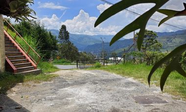 VENDO CASA-HOTEL EN COPACABANA AUTOPISTA MEDELLIN BOGOTA