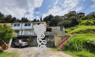 VENDO CASA-HOTEL EN COPACABANA AUTOPISTA MEDELLIN BOGOTA
