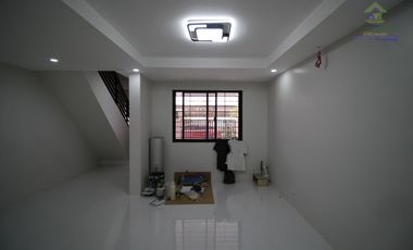 FOR SALE 3 STOREY HOUSE AND LOT IN PARANAQUE