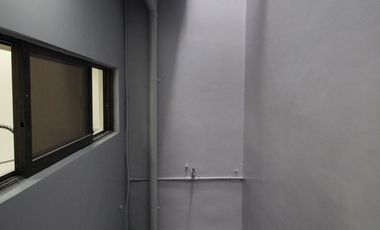 FOR SALE 3 STOREY HOUSE AND LOT IN PARANAQUE
