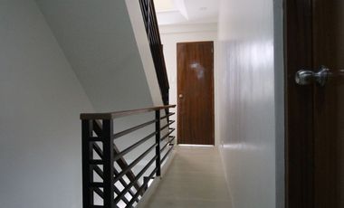 FOR SALE 3 STOREY HOUSE AND LOT IN PARANAQUE