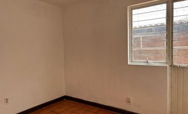 CASA EN VENTA COL LAS AGUILAS