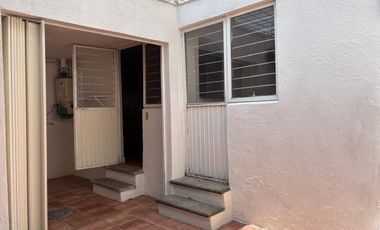 CASA EN VENTA COL LAS AGUILAS