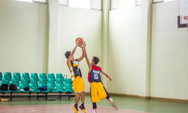 RENT NOW – 2 Bedrooms Located at a Golf Gated Community at Silang Cavite near Tagaytay for foreigners with Philippine Retirement Visa assistance