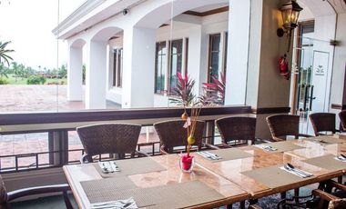 RENT NOW – 2 Bedrooms Located at a Golf Gated Community at Silang Cavite near Tagaytay for foreigners with Philippine Retirement Visa assistance