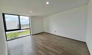 Moderna casa en venta, en Gran Reserva lomas de Angelópolis