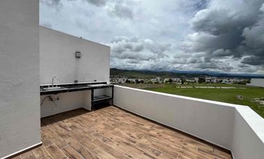 Moderna casa en venta, en Gran Reserva lomas de Angelópolis