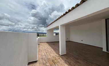 Moderna casa en venta, en Gran Reserva lomas de Angelópolis