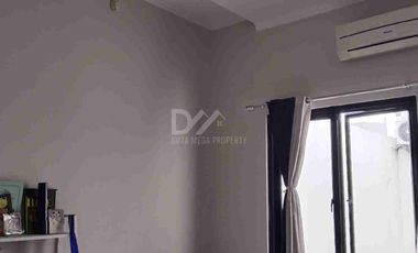 Dijual Murah, Rumah Furnish Cantik Asri di BSD Tangerang Selatan