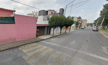 Casa en venta en Luis Gonzaga Urbina, Salvador Sánchez Colín, 50150 Toluca de Lerdo, Méx.