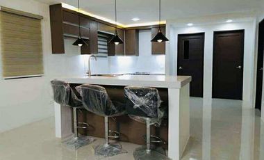 *Elegant Modern Home