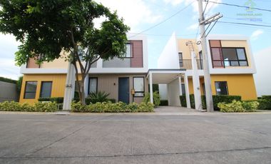 HOUSE AND LOT FOR SALE IN CAVITE