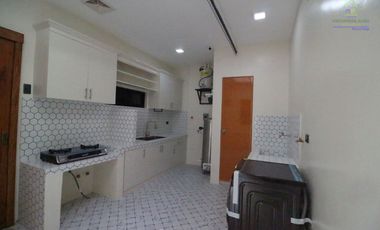 HOUSE AND LOT FOR SALE IN BF RESORT