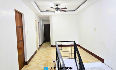 𝗙𝗼𝗿 𝗥𝗲𝗻𝘁: 𝗙𝘂𝗿𝗻𝗶𝘀𝗵𝗲𝗱 𝟰-𝗕𝗲𝗱𝗿𝗼𝗼𝗺 𝟮-𝗦𝘁𝗼𝗿𝗲𝘆 𝗔𝗽𝗮𝗿𝘁𝗺𝗲𝗻𝘁 𝗶𝗻 𝗗𝘂𝗺𝗮𝗴𝘂𝗲𝘁𝗲 𝗖𝗶𝘁𝘆