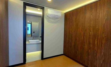 For Sale: Brand New Elegant Modern 3-Storey House in BF Homes Parañaque