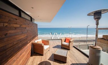 SE VENDE HERMOSA CASA EN VILLA HUAYQUIQUE.