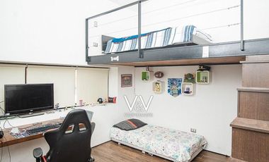 SE VENDE HERMOSA CASA EN VILLA HUAYQUIQUE.