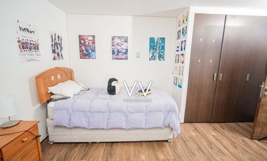 SE VENDE HERMOSA CASA EN VILLA HUAYQUIQUE.