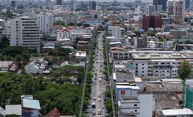 Land for Sale in Soi Pridi Banomyong 13 Only 400 meters from Sukhumvit 71! Double frontage, 99 sq.wah ！close to Makro / Max Value,St. Andrews Internat