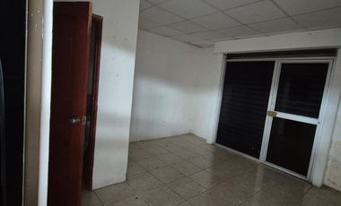 Bodega en Alquiler en Cdla Simon Bolivar,  Avenida las Américas, Oficina, 2 Baños, Norte de Guayaquil.