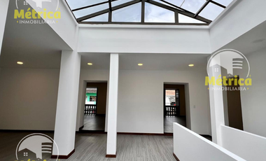 SE ARRIENDA AMPLIA OFICINA EN IPIALES EXCELENETE UBICACION