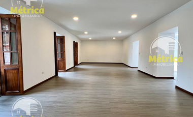 SE ARRIENDA AMPLIA OFICINA EN IPIALES EXCELENETE UBICACION