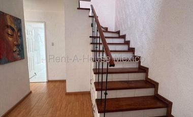 Casa Amueblada en Venta en Ocoyoacac, Juarez Chirinos MT 25-3552.