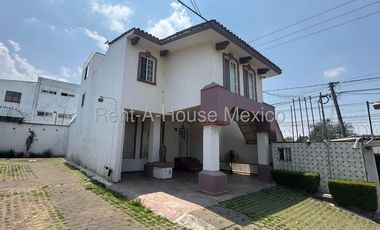Casa Amueblada en Venta en Ocoyoacac, Juarez Chirinos MT 25-3552.