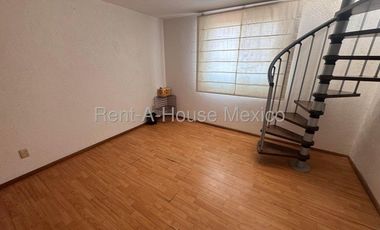 Casa Amueblada en Venta en Ocoyoacac, Juarez Chirinos MT 25-3552.