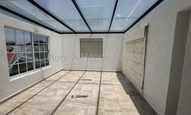 Casa Amueblada en Venta en Ocoyoacac, Juarez Chirinos MT 25-3552.