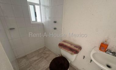 Casa Amueblada en Venta en Ocoyoacac, Juarez Chirinos MT 25-3552.
