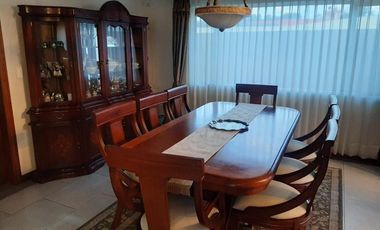 CASA EN VENTA 4 DORMITORIOS URB. SAN JOSÉ DEL VALLE CONOCOTO