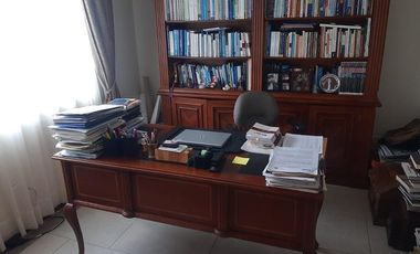 CASA EN VENTA 4 DORMITORIOS URB. SAN JOSÉ DEL VALLE CONOCOTO