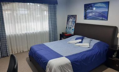 CASA EN VENTA 4 DORMITORIOS URB. SAN JOSÉ DEL VALLE CONOCOTO