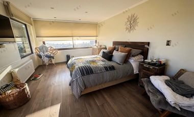 LOMAS CONDOMINIO 5D-4B-3EST-PATIO