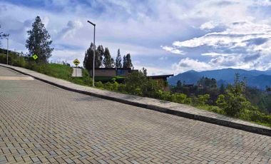 Venta de finca en el Retiro Condominio Monte Sereno