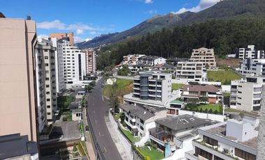 Departamento en venta 2 dormitorios sector El Bosque Quito