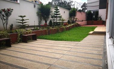 Departamento en venta 2 dormitorios sector El Bosque Quito