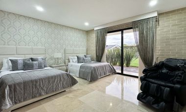 TE ALQUILO FINCA PALMA REAL EN COPACABANA LLAMANOS AL3052781248 DISFRUTA DE UN ENCANTADOR AMBIENTE DISPONIBILIDAD INMEDIATA