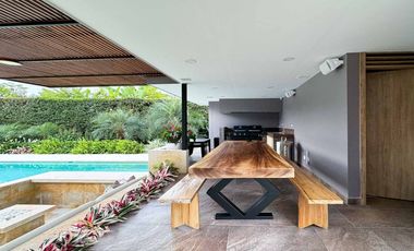 TE ALQUILO FINCA PALMA REAL EN COPACABANA LLAMANOS AL3052781248 DISFRUTA DE UN ENCANTADOR AMBIENTE DISPONIBILIDAD INMEDIATA