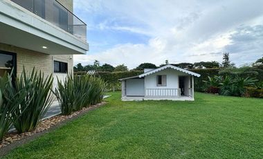 TE ALQUILO FINCA PALMA REAL EN COPACABANA LLAMANOS AL3052781248 DISFRUTA DE UN ENCANTADOR AMBIENTE DISPONIBILIDAD INMEDIATA