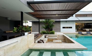 TE ALQUILO FINCA PALMA REAL EN COPACABANA LLAMANOS AL3052781248 DISFRUTA DE UN ENCANTADOR AMBIENTE DISPONIBILIDAD INMEDIATA