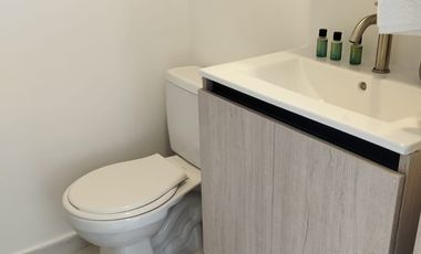 ARRIENDO APARTAESTUDIO AMOBLADO CON ADMON E INTERNET EN EL CENTRO DE BOGOTA