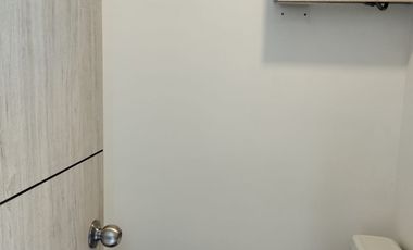 ARRIENDO APARTAESTUDIO AMOBLADO CON ADMON E INTERNET EN EL CENTRO DE BOGOTA