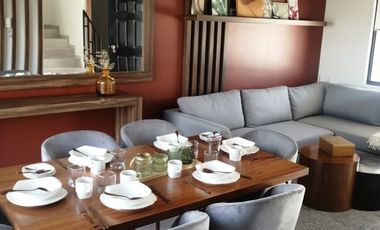 VENTA DE CASA , EN PRIVADA, CASA DE 3 RECAMARAS,UBICADA AL SUR DE PACHUCA