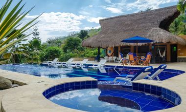 ALQUILO PARA TI HERMOSA FINCA CLARIVEL LLAMANOS AL3243991014 TE ESPERAMOS.