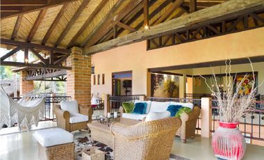 ALQUILO PARA TI HERMOSA FINCA CLARIVEL LLAMANOS AL3243991014 TE ESPERAMOS.