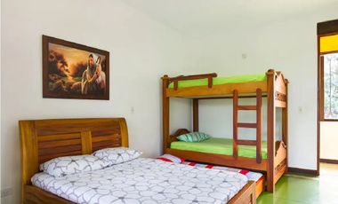 ALQUILO PARA TI HERMOSA FINCA CLARIVEL LLAMANOS AL3243991014 TE ESPERAMOS.