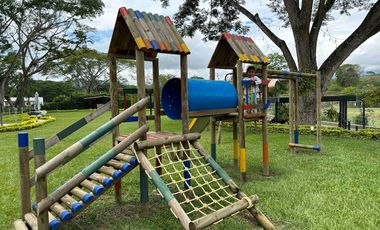 ALQUILER DE LINDA FINCA MANZANARES EN LA VEGA LLAMANOS AL3024120242 LOS ESPERAMOS.